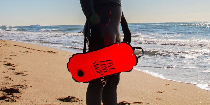 boya ultralight, boya ligera para competencia, boya para travesías, boya para días de viento, boya minimalista aguas abiertas, boya que no se siente al nadar, boya de seguridad para competencias de natación, la boya más ligera para aguas abiertas, boya ultraligera para natación