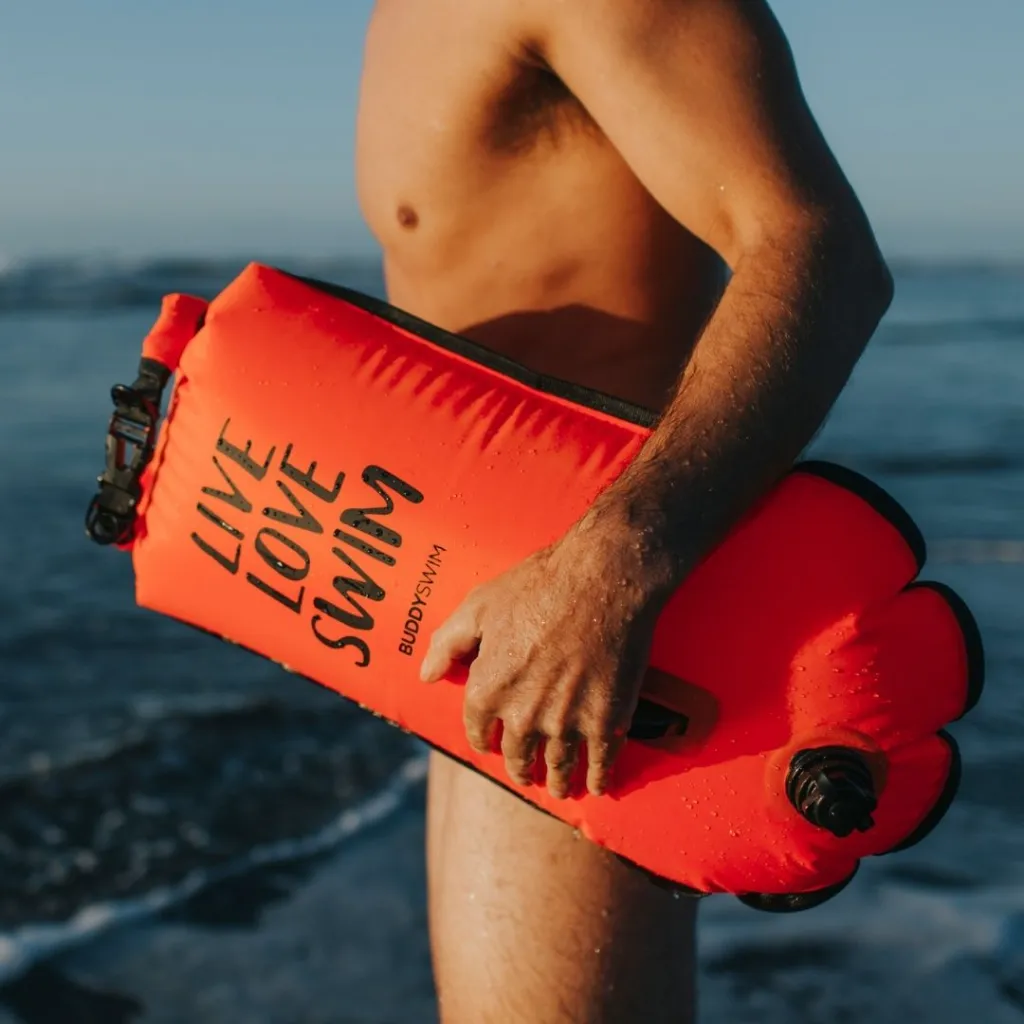 5_BL-11 Boya de Natación 28L BuddySwim con Gorra de Silicona Impermeable para Entrenamiento y Seguridad, Naranja.webp