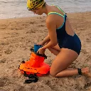 9_BL-05 Boya natación 10L impermeable para guardar pertenencias celular vaso doble valvula BuddySwim (1).webp