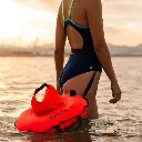8_BL-05 Boya natación 10L impermeable para guardar pertenencias celular vaso doble valvula BuddySwim (1).webp